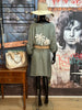 Fließendes Kleid + Size mit "Palmen"-Muster khaki
