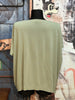 T-shirt ultra fluide col V vert amande