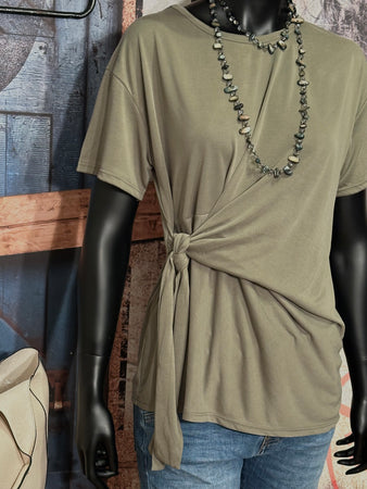 T-shirt à nouer kaki