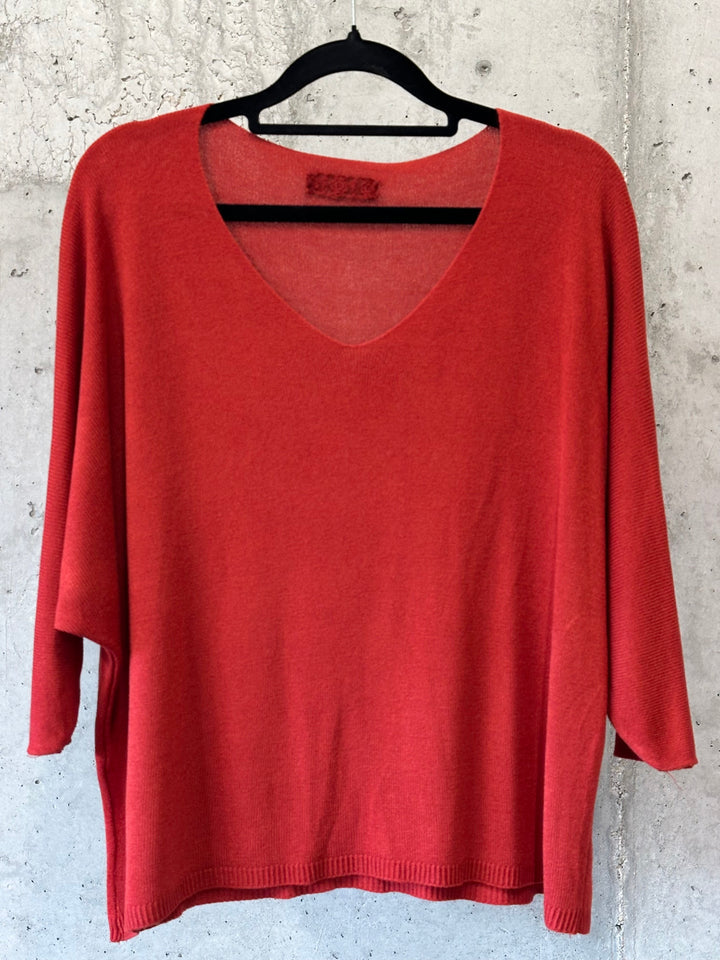 Kurzer Feinstrickpullover mit 3/4-Ärmeln & V-Ausschnitt (36/40) MADE IN 🇮🇹