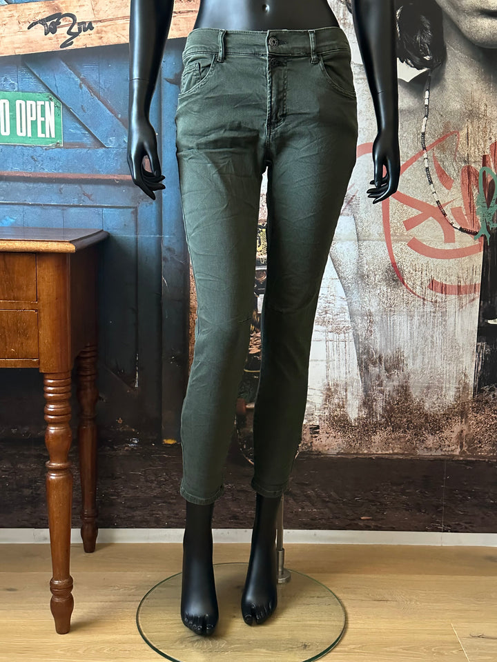 Stretch-Jeans mit elastischem Bund in Khaki