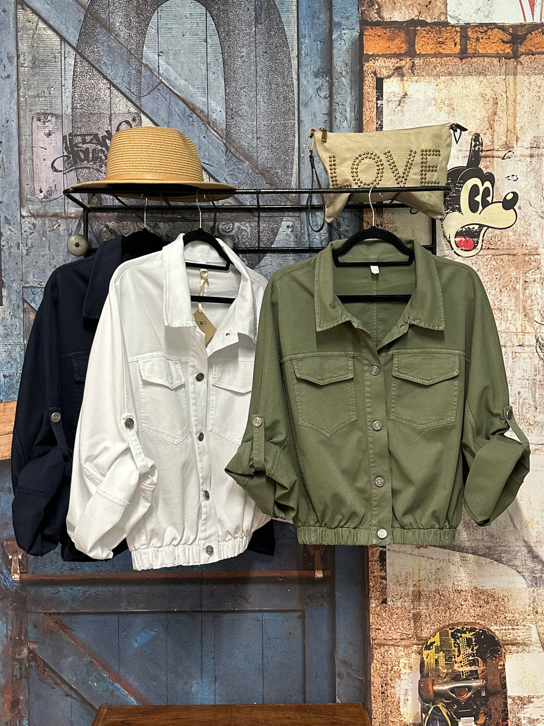 Kurze Oversize-Jacke aus 97 % Baumwolle (36/42) Hergestellt in Italien