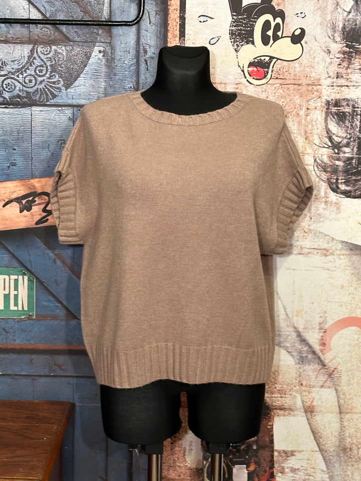 Ärmelloser Pullover & Rundhalsausschnitt taupe (38/42)
