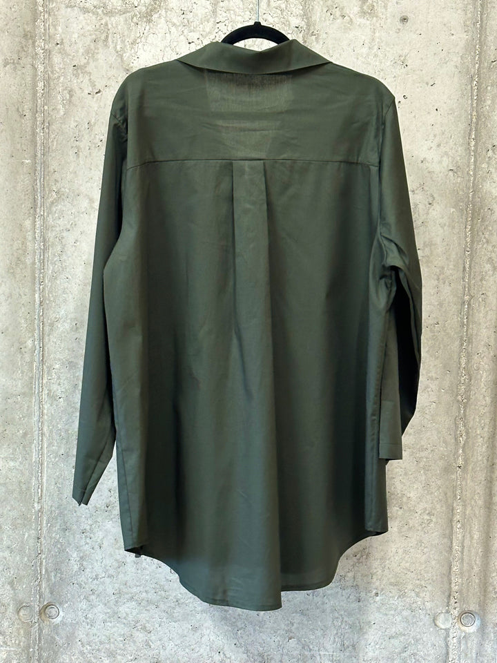 Einfarbiges langes Hemd aus 100% Baumwolle (42/46) MADE IN 🇮🇹