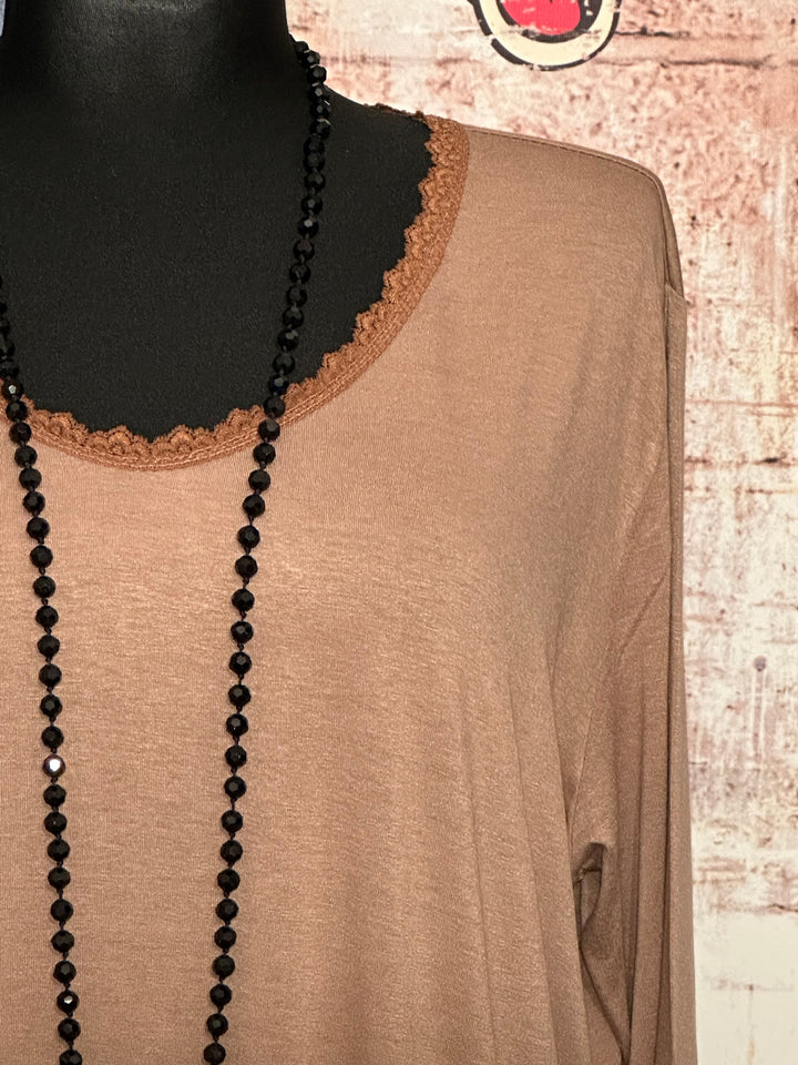 Spitze unter Pullover +GRÖSSE (44/48) Kaffee
