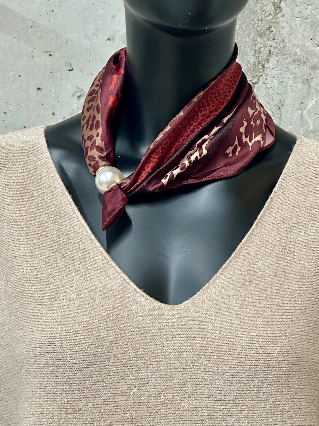 Foulard/tour de cou magnétique "Louna" motif léopard