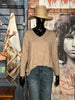 Pull col V lurex camel