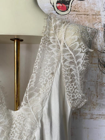 Top manches dentelle champagne