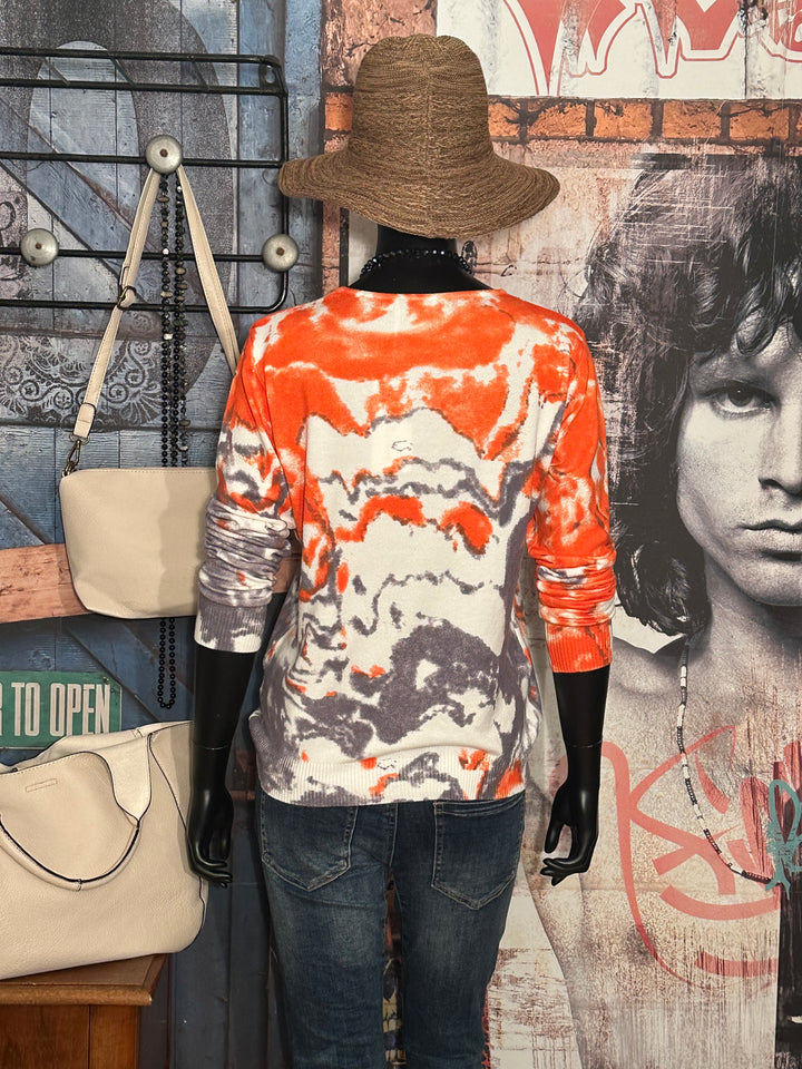 Kleiner Pullover mit "abstraktem" Muster in ecru, grau & orange