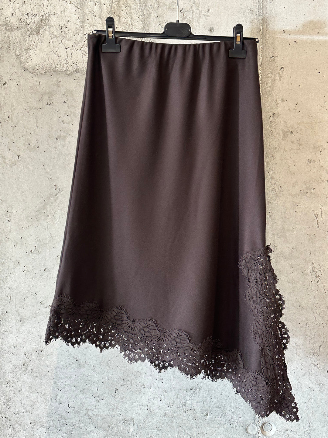 Einfarbiger asymmetrischer Rock & Spitze (38/42) MADE IN 🇮🇹