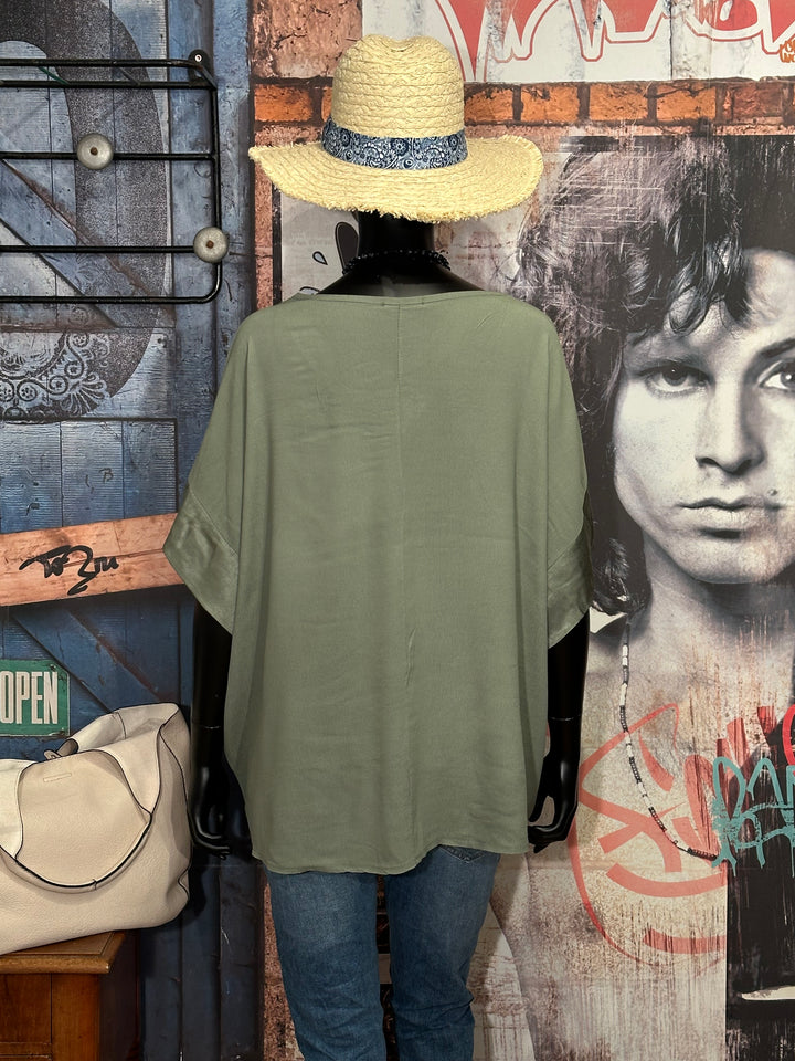 Blouse + size 100% viscose col V satiné kaki