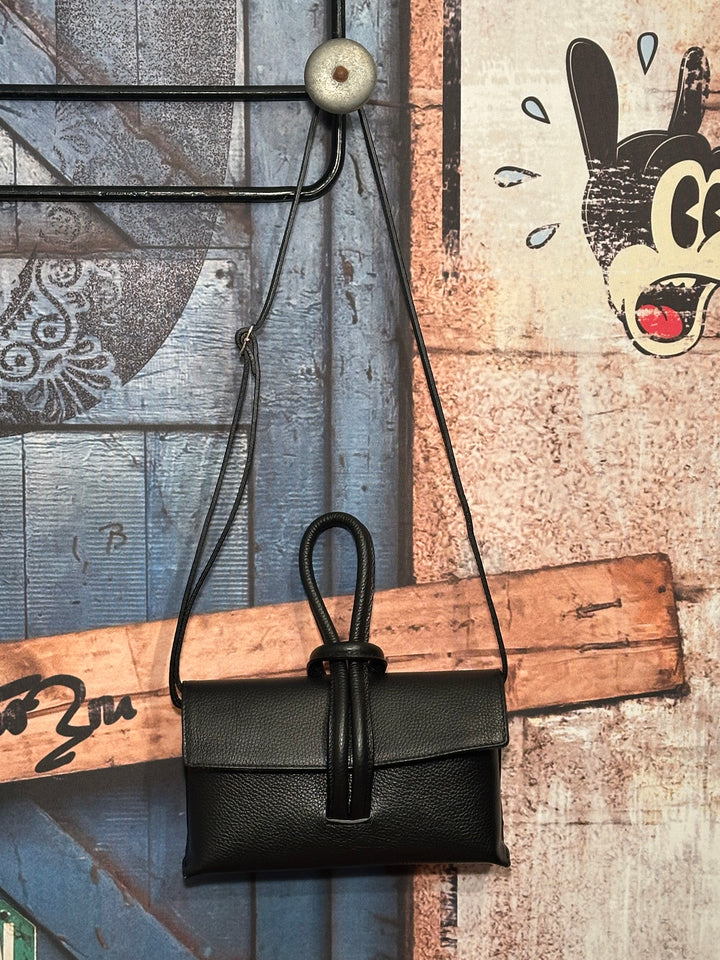 Sac/pochette en cuir grainé noir MADE IN 🇮🇹