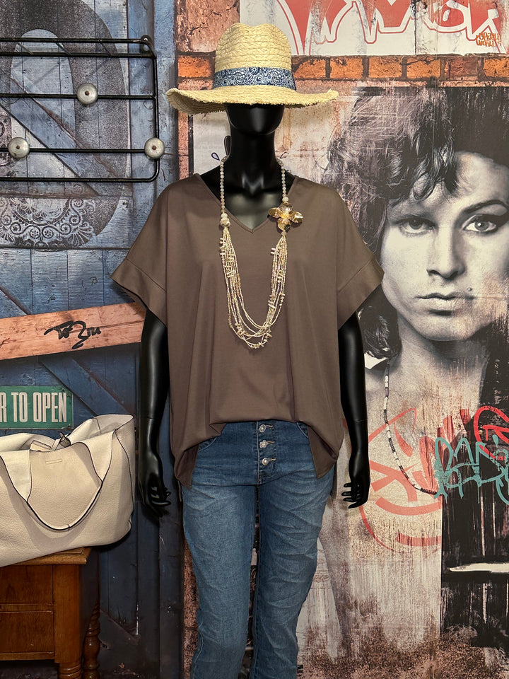 Fließendes T-Shirt mit V-Ausschnitt + SIZE khaki/taupe