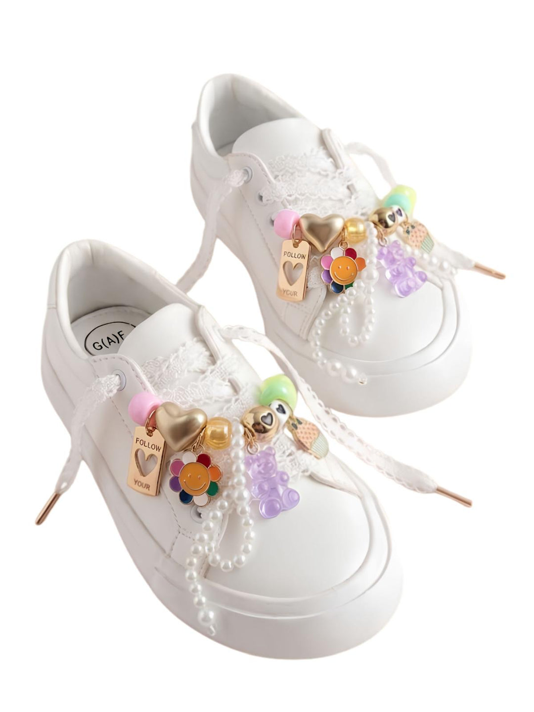 Lacets blancs en dentelle &amp; charms fantaisies "perles"