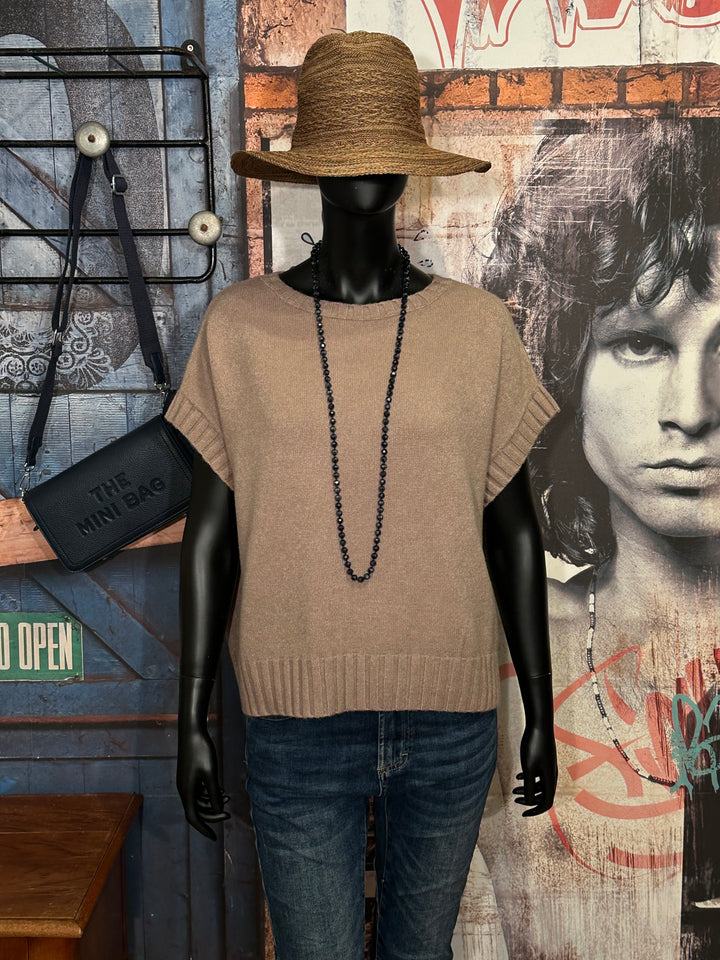 Ärmelloser Pullover & Rundhalsausschnitt taupe (38/42)