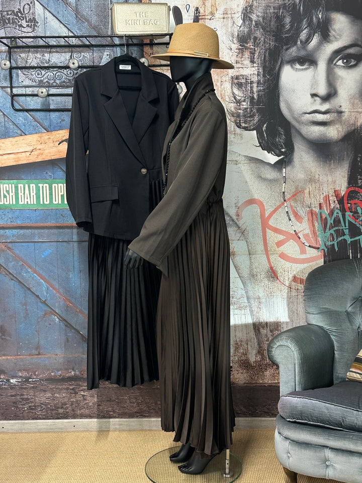 Langes Plisseekleid mit Blazer (44/48) MADE IN 🇮🇹