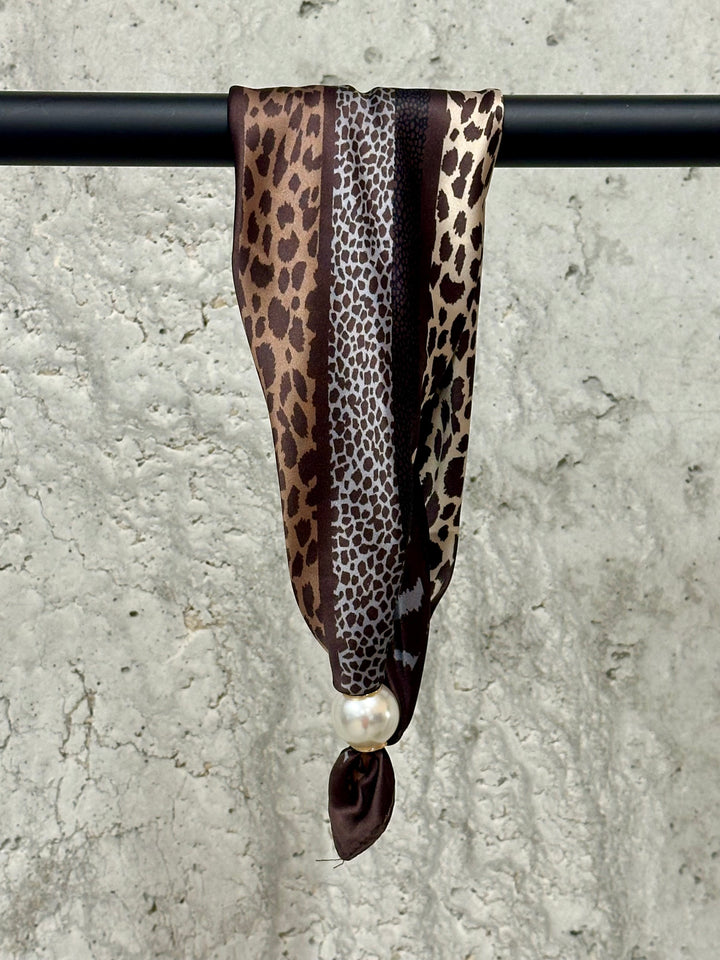 Foulard/tour de cou magnétique "Louna" motif léopard