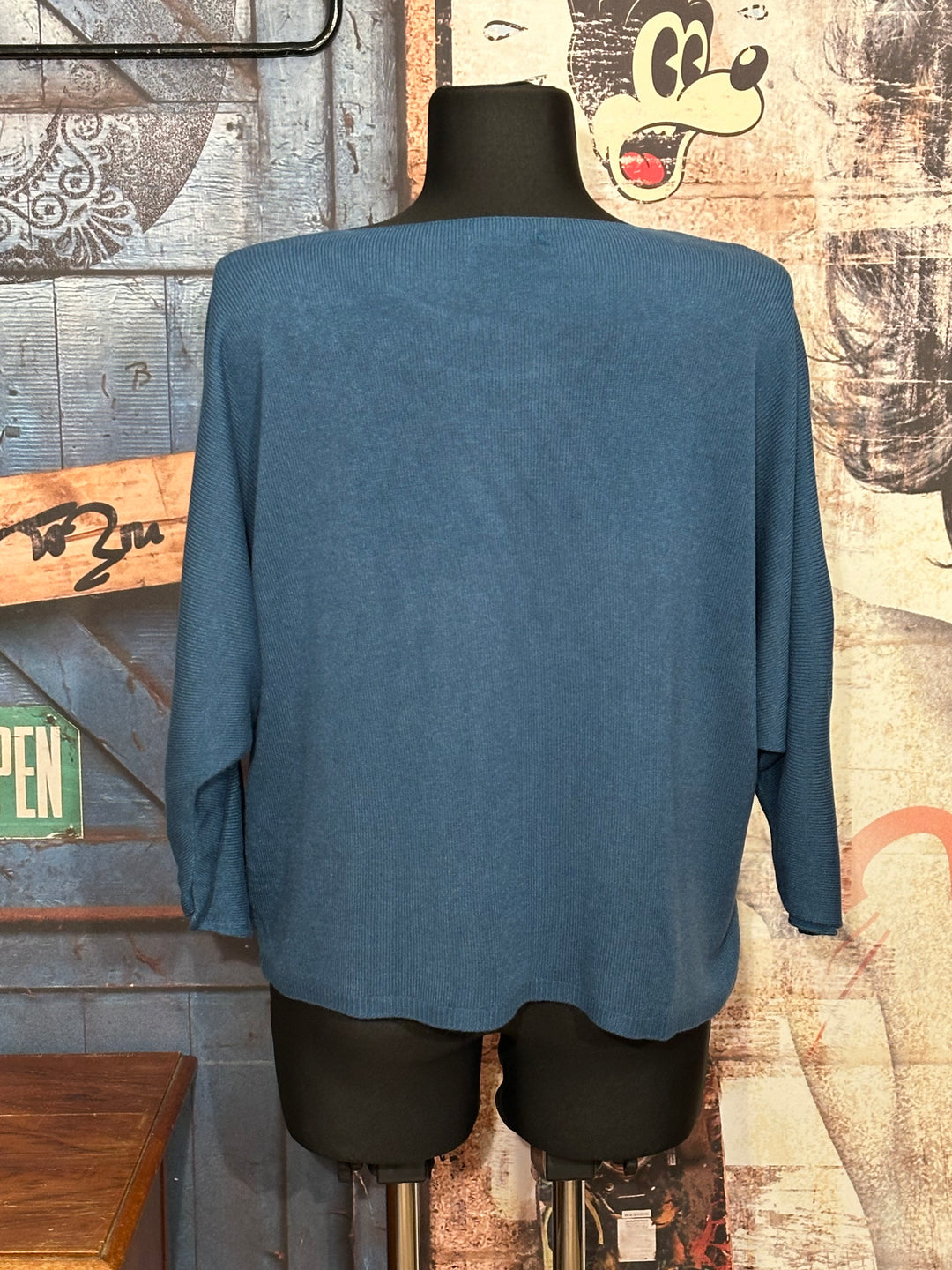 Kurzer Feinstrickpullover mit 3/4-Ärmeln & V-Ausschnitt in Petrolblau (36/40)