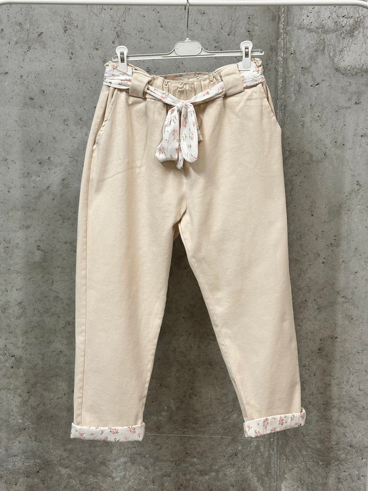 Hose in Übergröße mit bedrucktem Bund und Umschlag (42/46) MADE IN ITALY