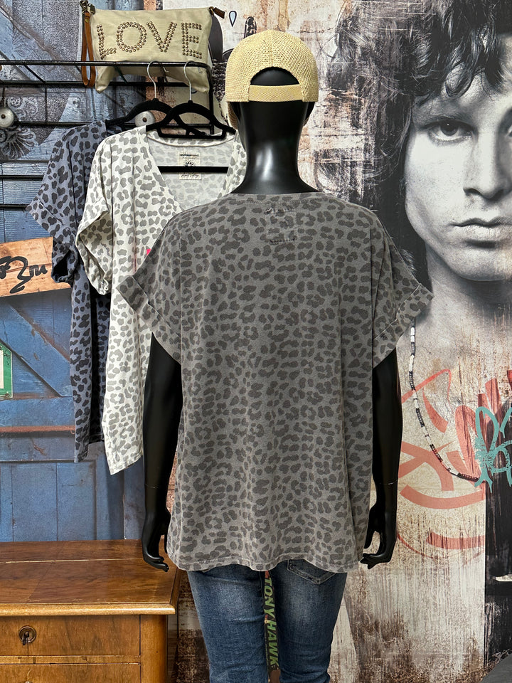 T-shirt léopard « Matéo » oversize &amp; col V (40/44) MADE IN ITALY