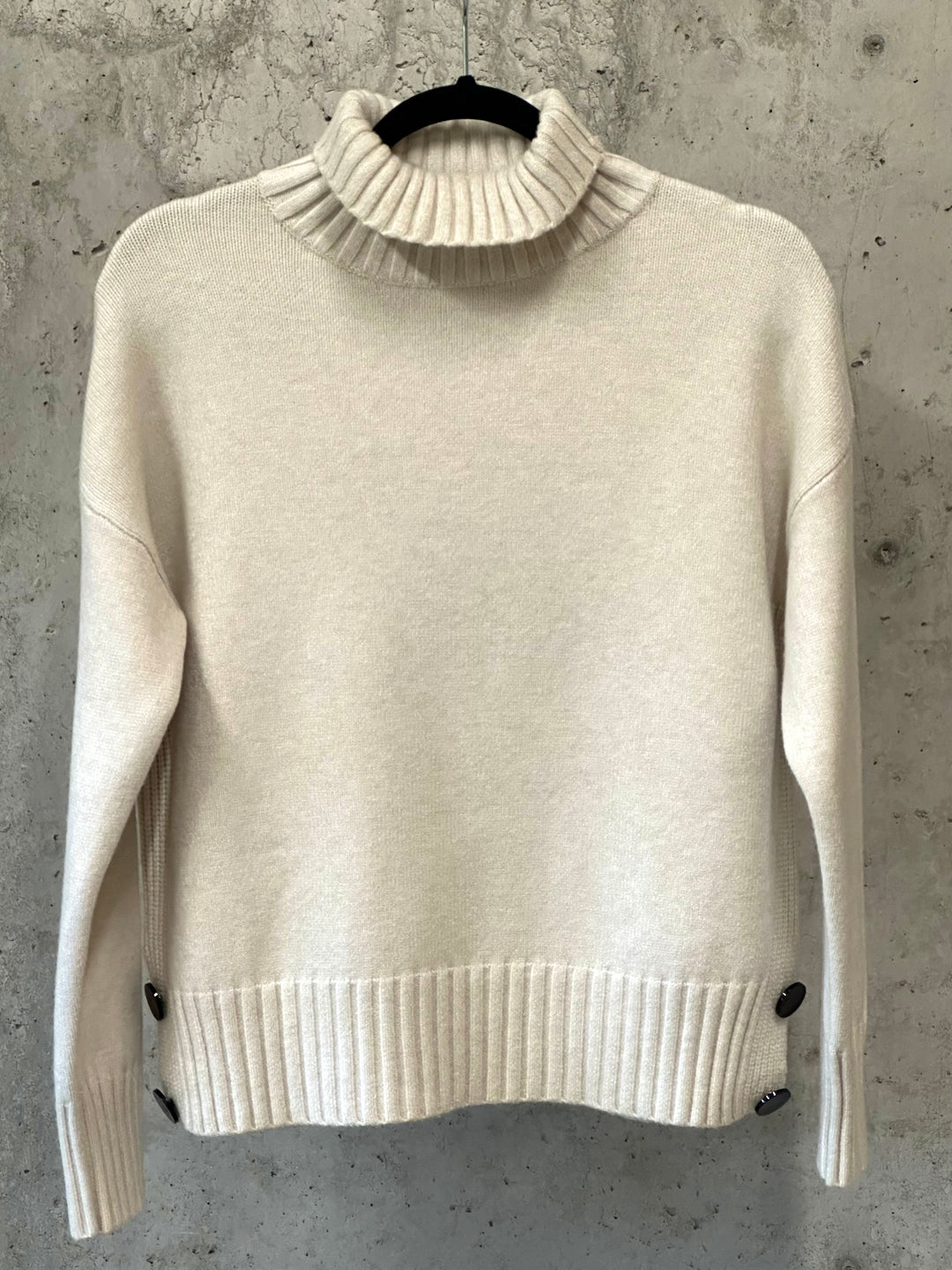 Pullover mit Schornsteinkragen & Knöpfen (36/40)