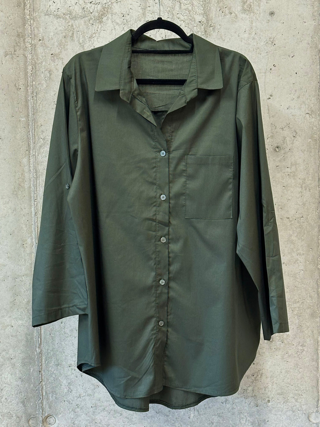 Einfarbiges langes Hemd aus 100% Baumwolle (42/46) MADE IN 🇮🇹