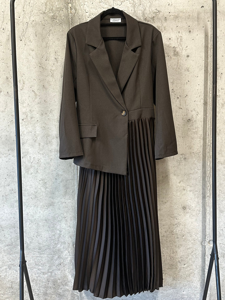 Langes Plisseekleid mit Blazer (44/48) MADE IN 🇮🇹