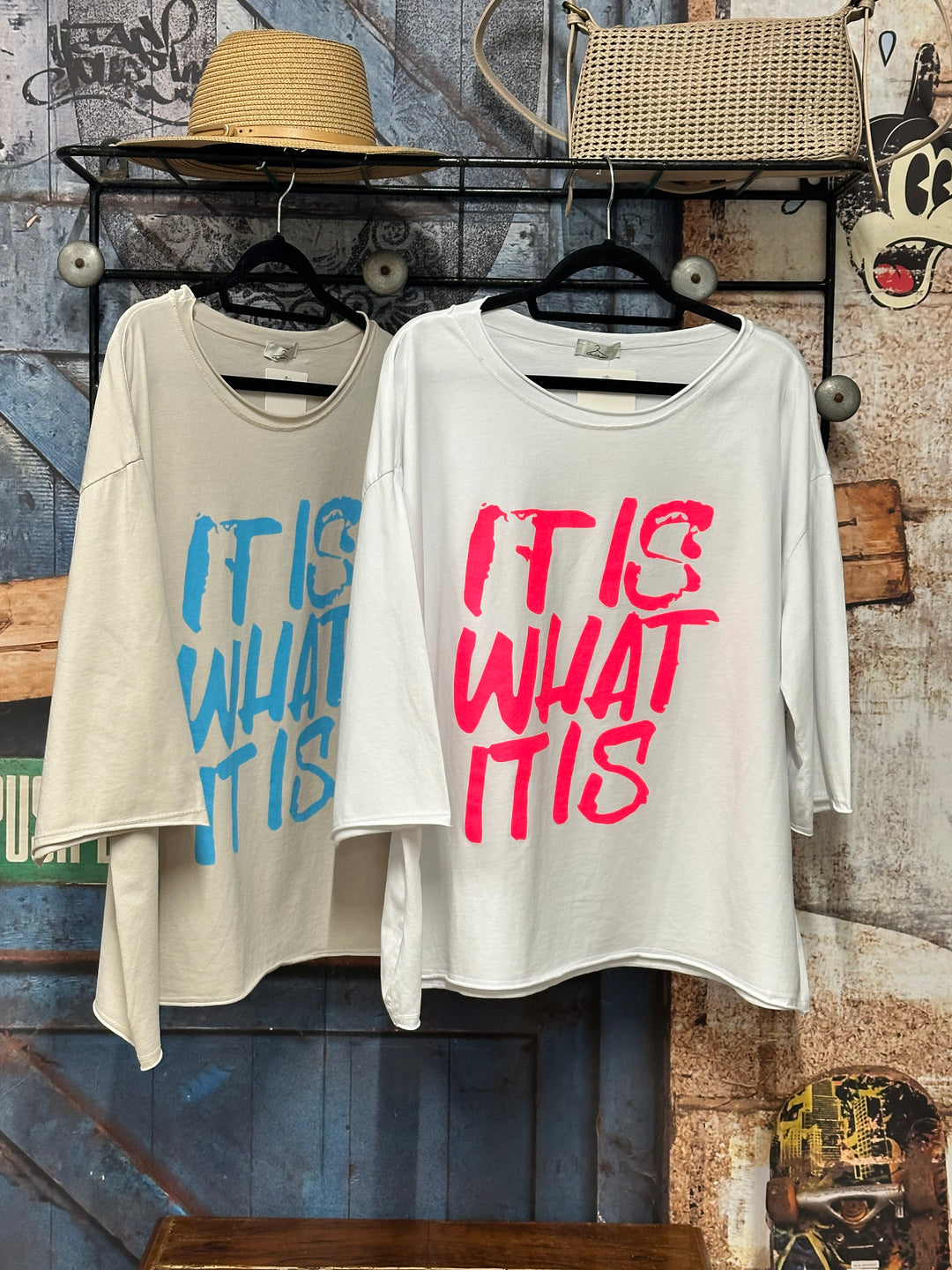 Oversize-T-Shirt „IT IS WHAT IT IS” (40/44) MADE IN ITALY
