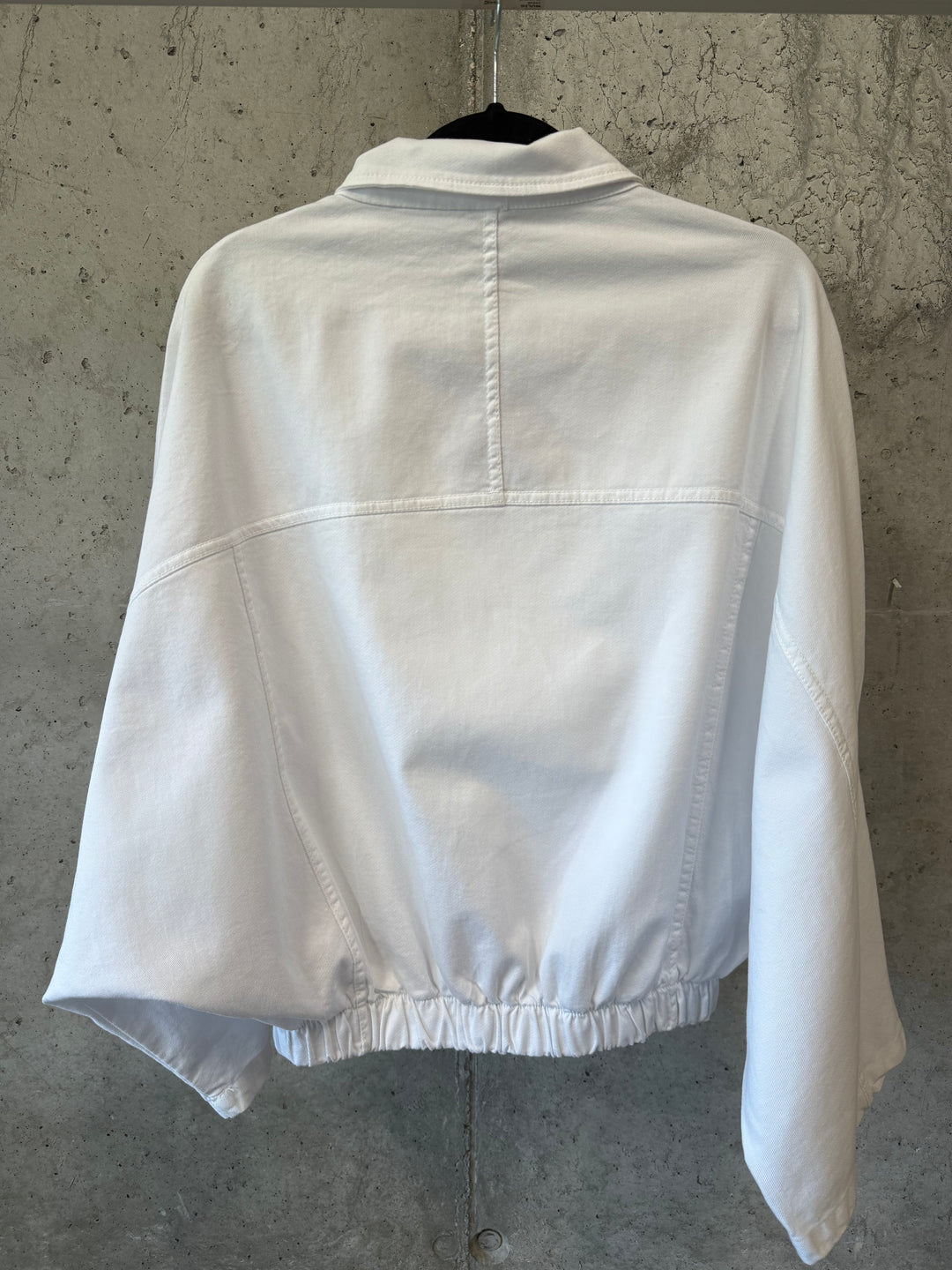 Kurze Oversize-Jacke aus 97 % Baumwolle (36/42) Hergestellt in Italien