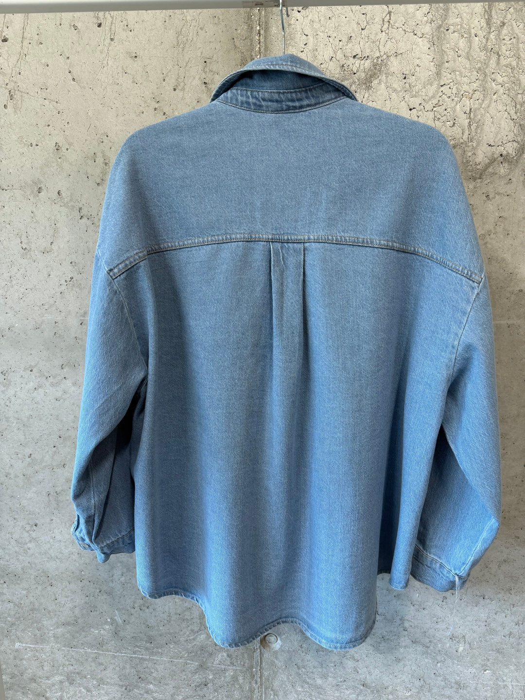 Baumwollhemd mit „Perlmuttknöpfen“ (Größen 40–46) MADE IN ITALY