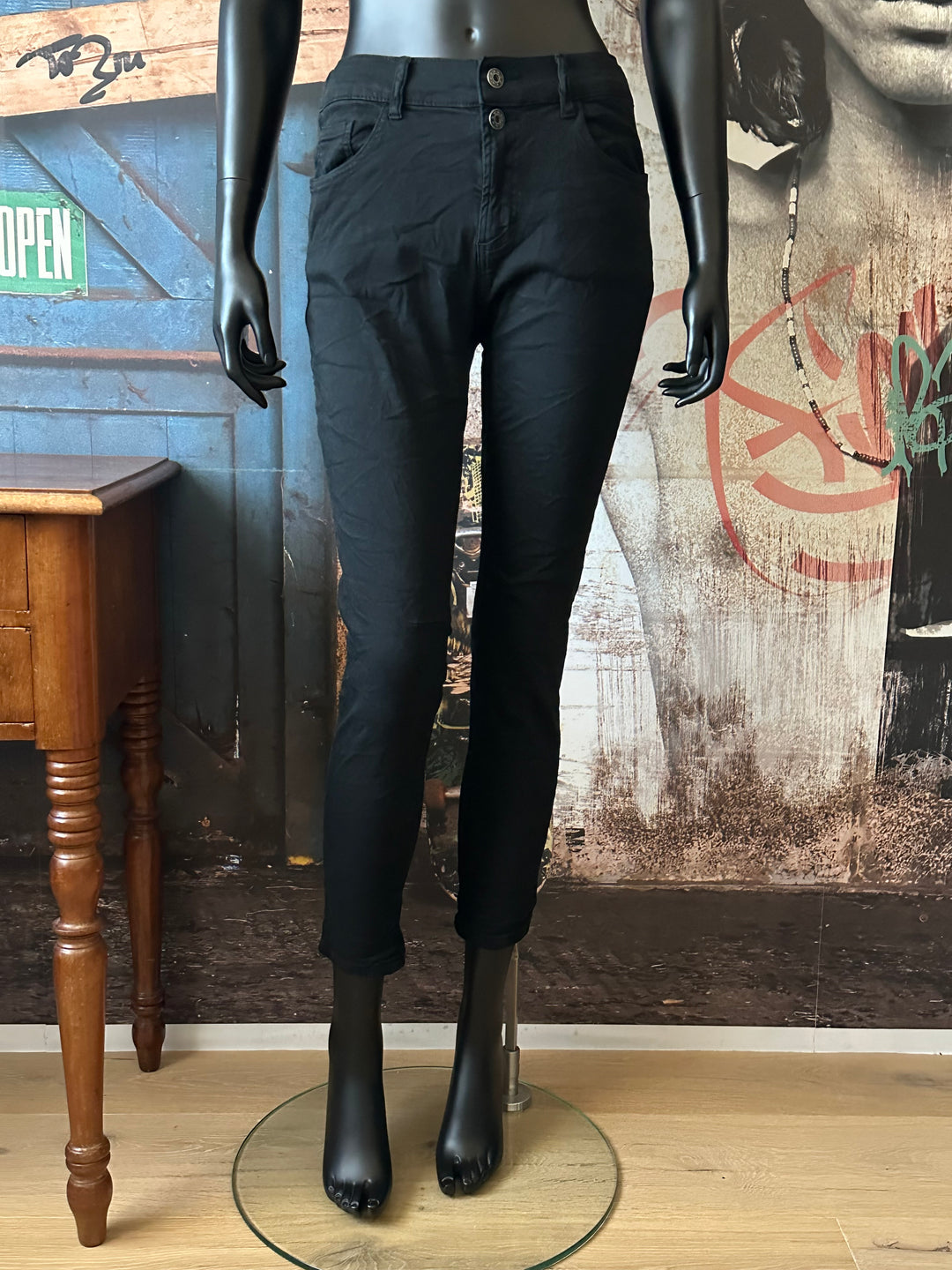 Stretch-Jeans mit elastischem Bund schwarz