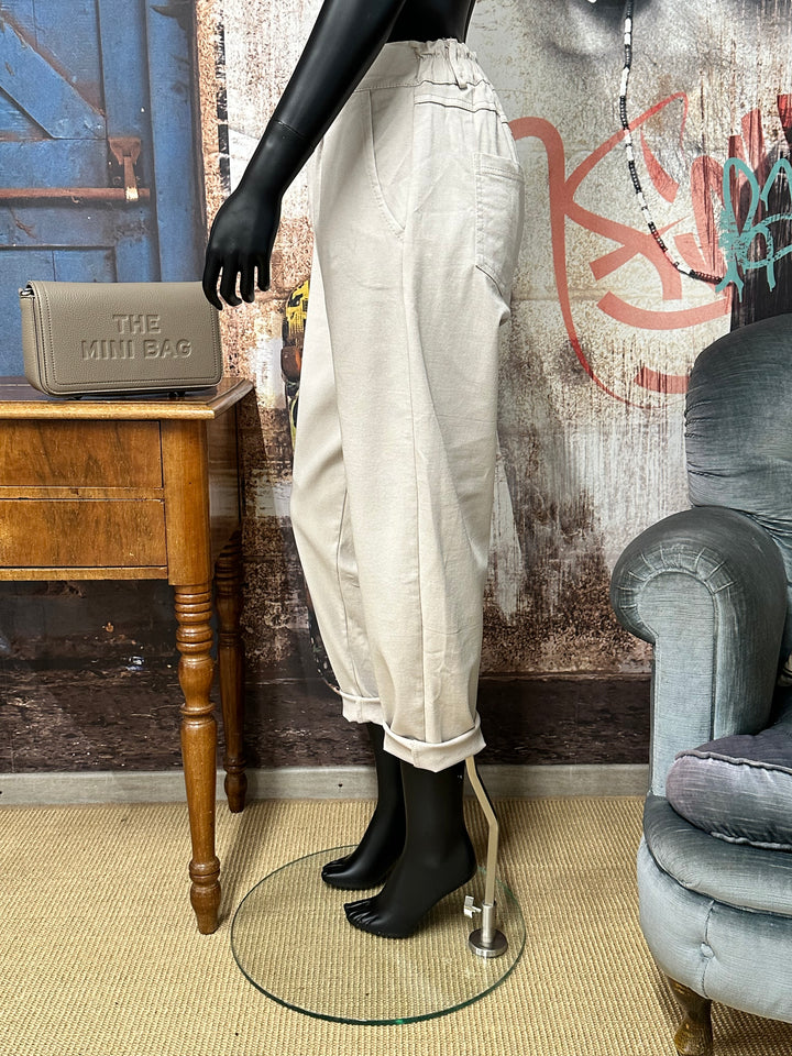 Pantalon Mom fit beige (40/44) MADE IN ITALY