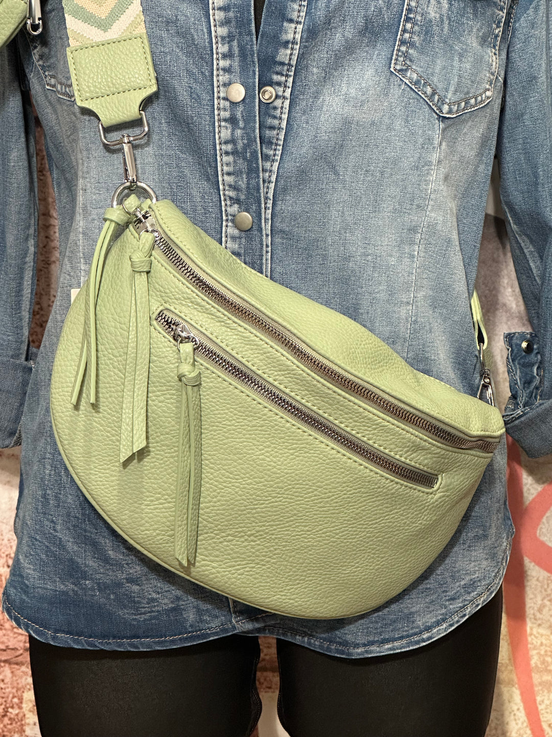 Sac banane bandoulière vert pistache