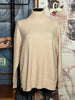 Unifarbener Pullover mit Stehkragen in Hellbeige