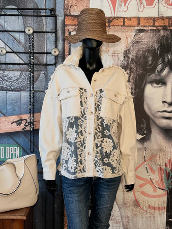 Veste/chemise brodée beige