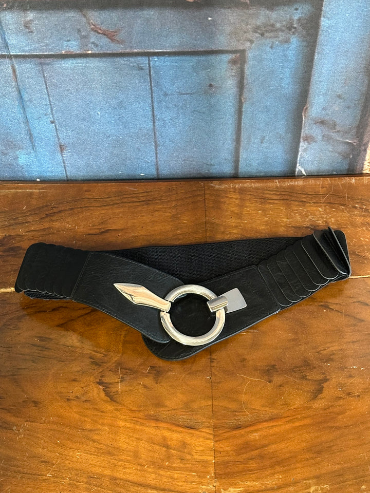 Schwarzer elastischer Gürtel silberne Schnalle