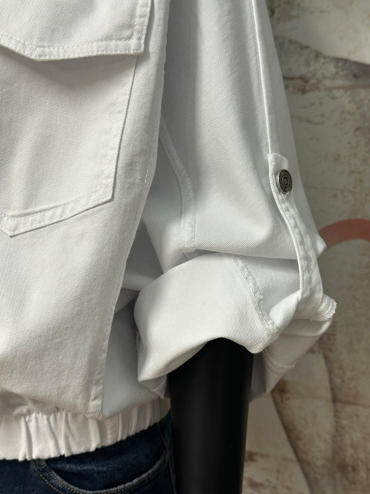 Kurze Oversize-Jacke aus 97 % Baumwolle (36/42) Hergestellt in Italien