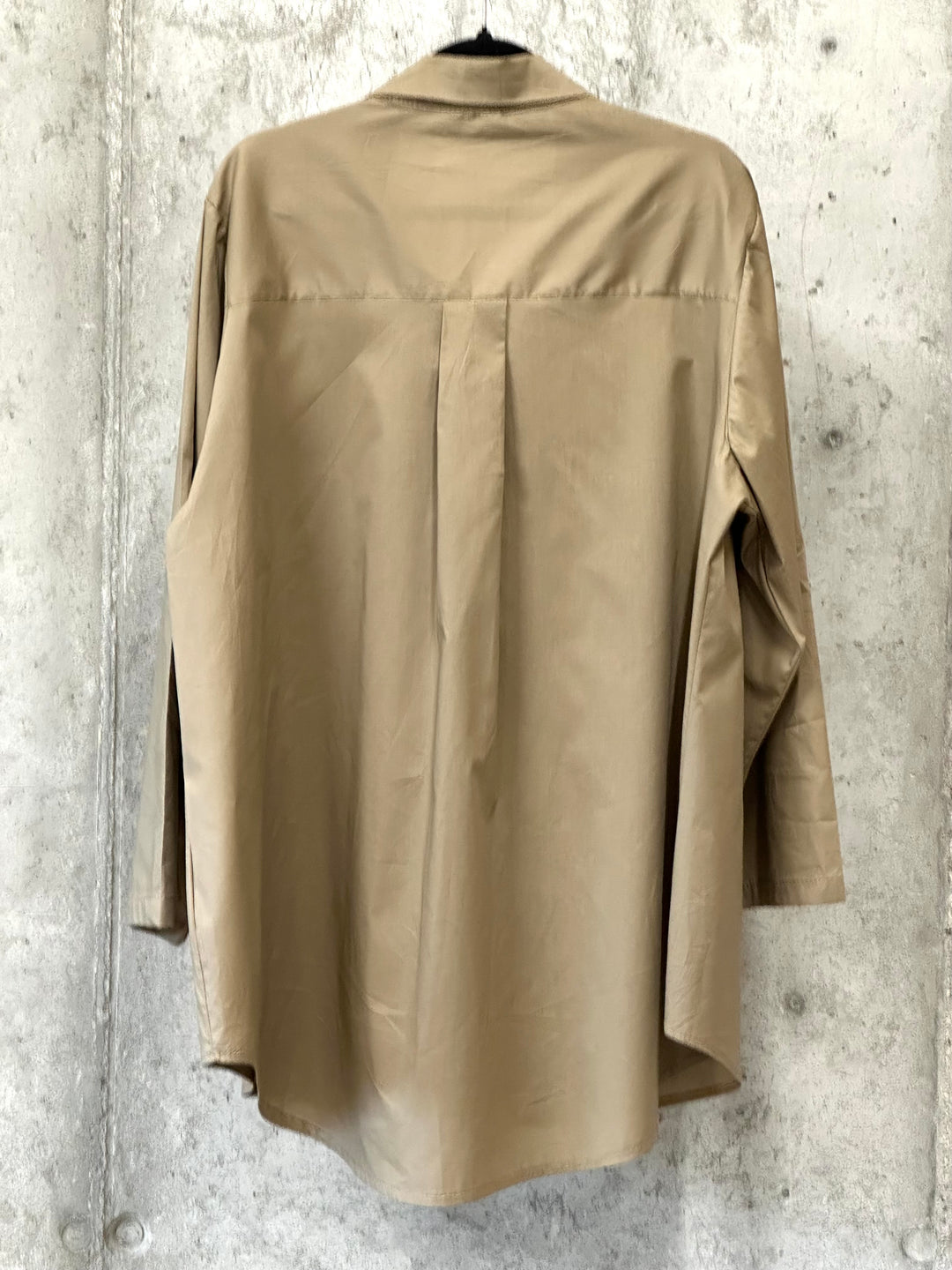 Einfarbiges langes Hemd aus 100% Baumwolle (42/46) MADE IN 🇮🇹