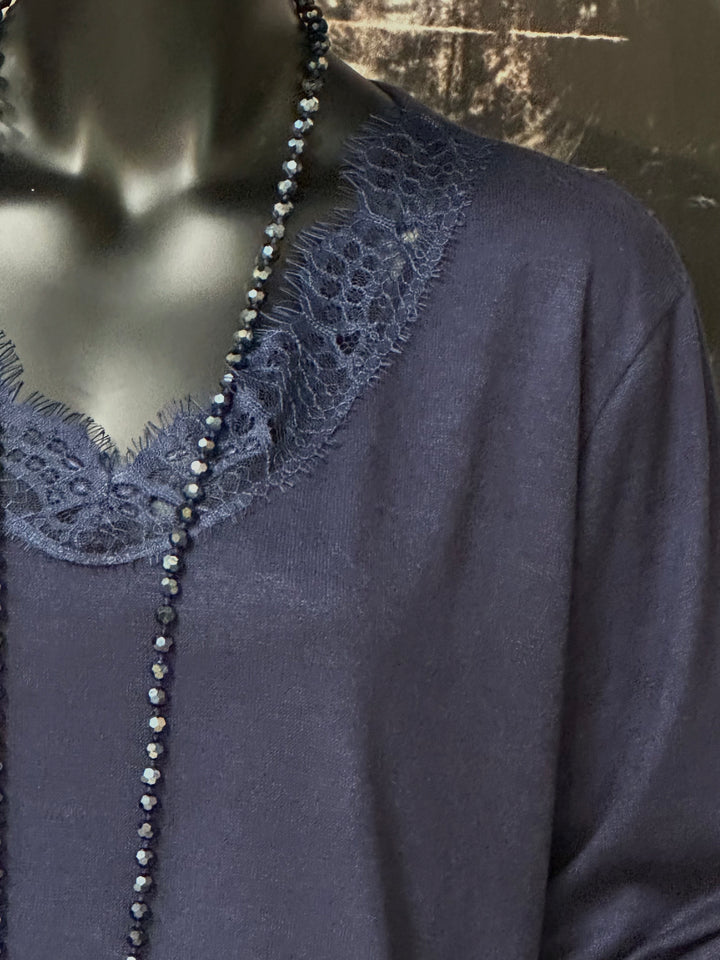 Flüssiger Pullover mit V-Ausschnitt und Spitze (42/46) MADE IN 🇮🇹