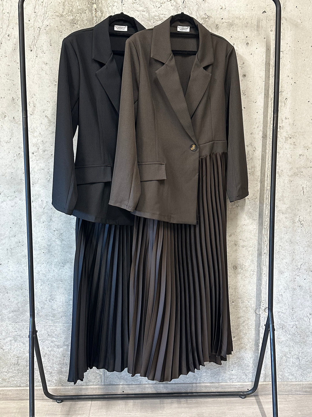 Langes Plisseekleid mit Blazer (44/48) MADE IN 🇮🇹