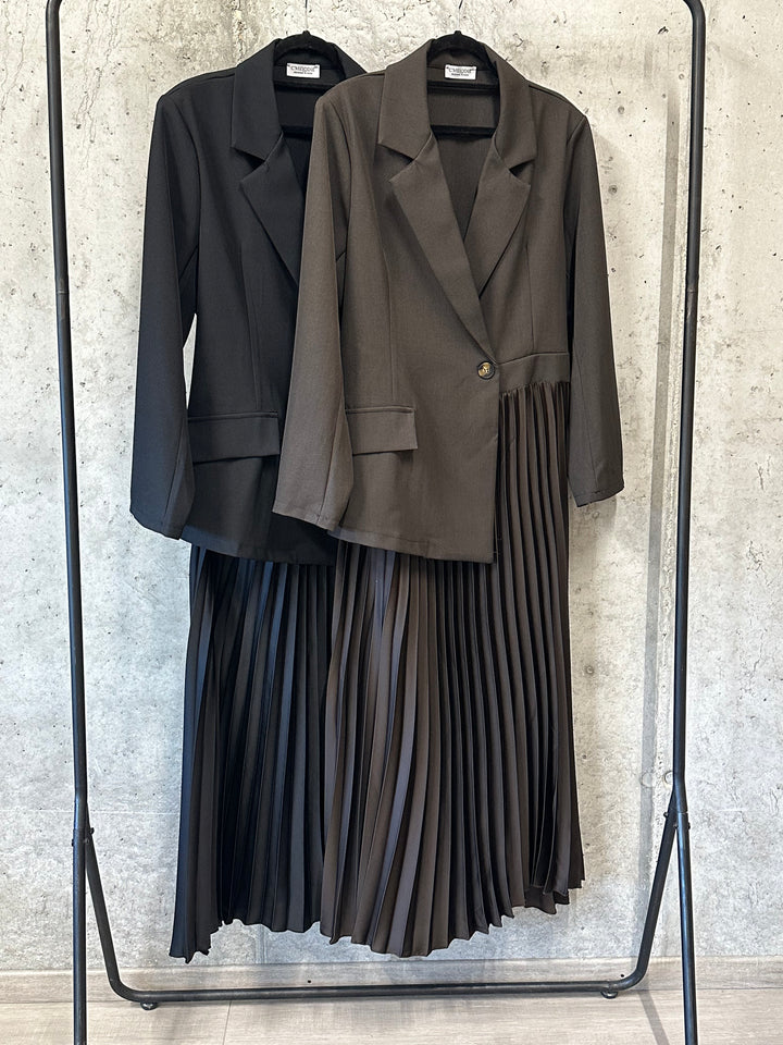 Langes Plisseekleid mit Blazer (44/48) MADE IN 🇮🇹