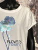 T-Shirt mit Rundhalsausschnitt "flowers" weiß & blau