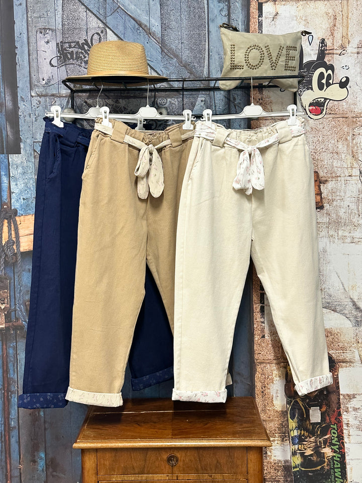 Hose in Übergröße mit bedrucktem Bund und Umschlag (42/46) MADE IN ITALY