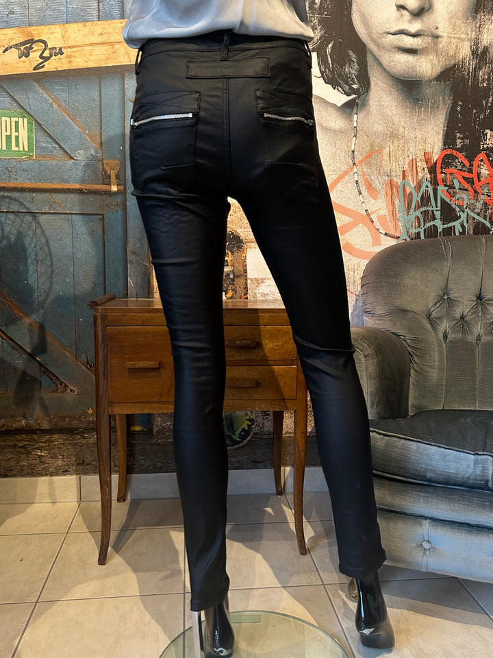 Jean stretch coton ciré noir