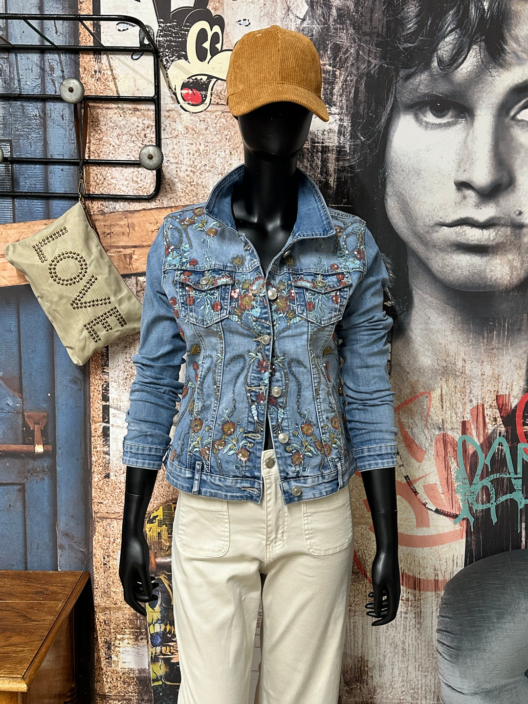 Veste en jean brodée light blue denim (36 ➡️ 44)