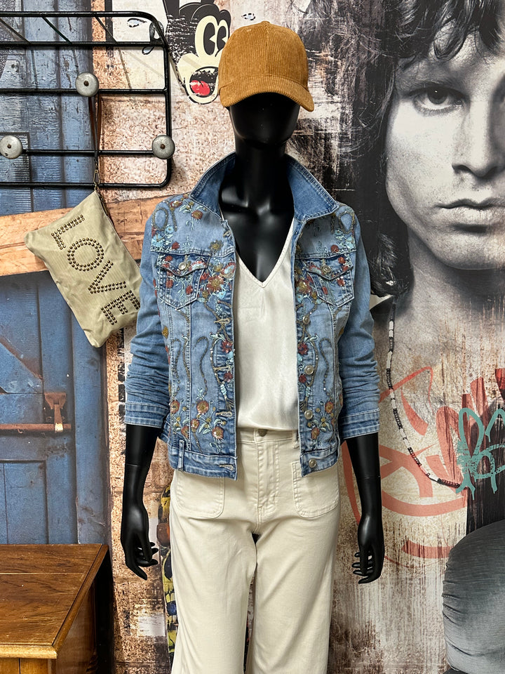 Veste en jean brodée light blue denim (36 ➡️ 44)