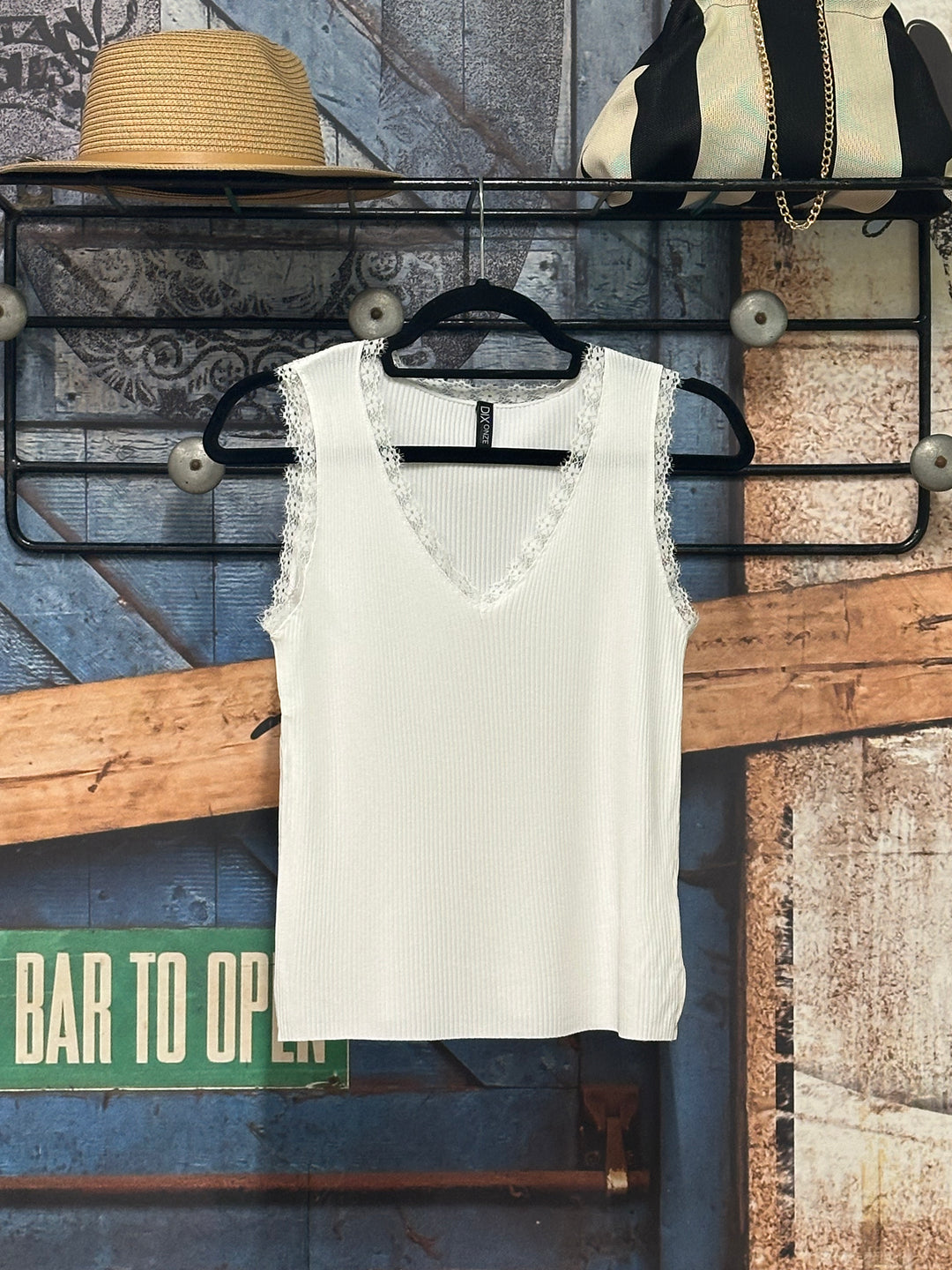Top "Jules" col V & dentelle (36/40)