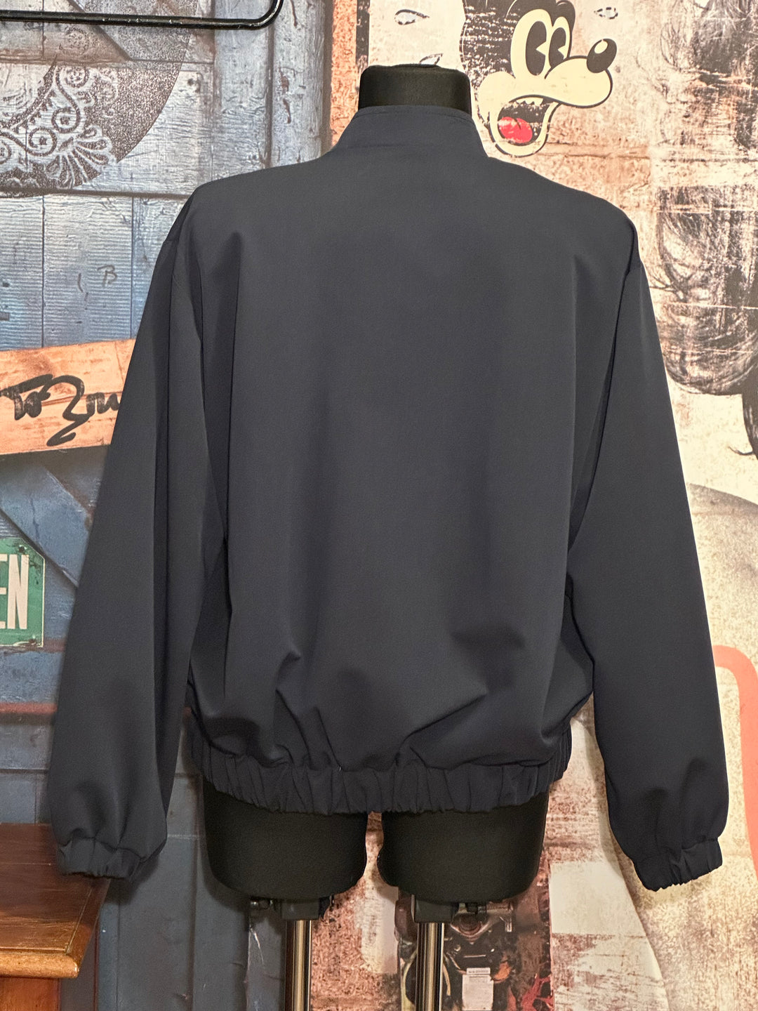 Leichte marineblaue Jacke