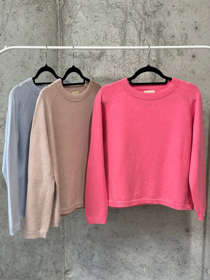 Petit pull court uni col rond (34/36) MADE IN ITALY