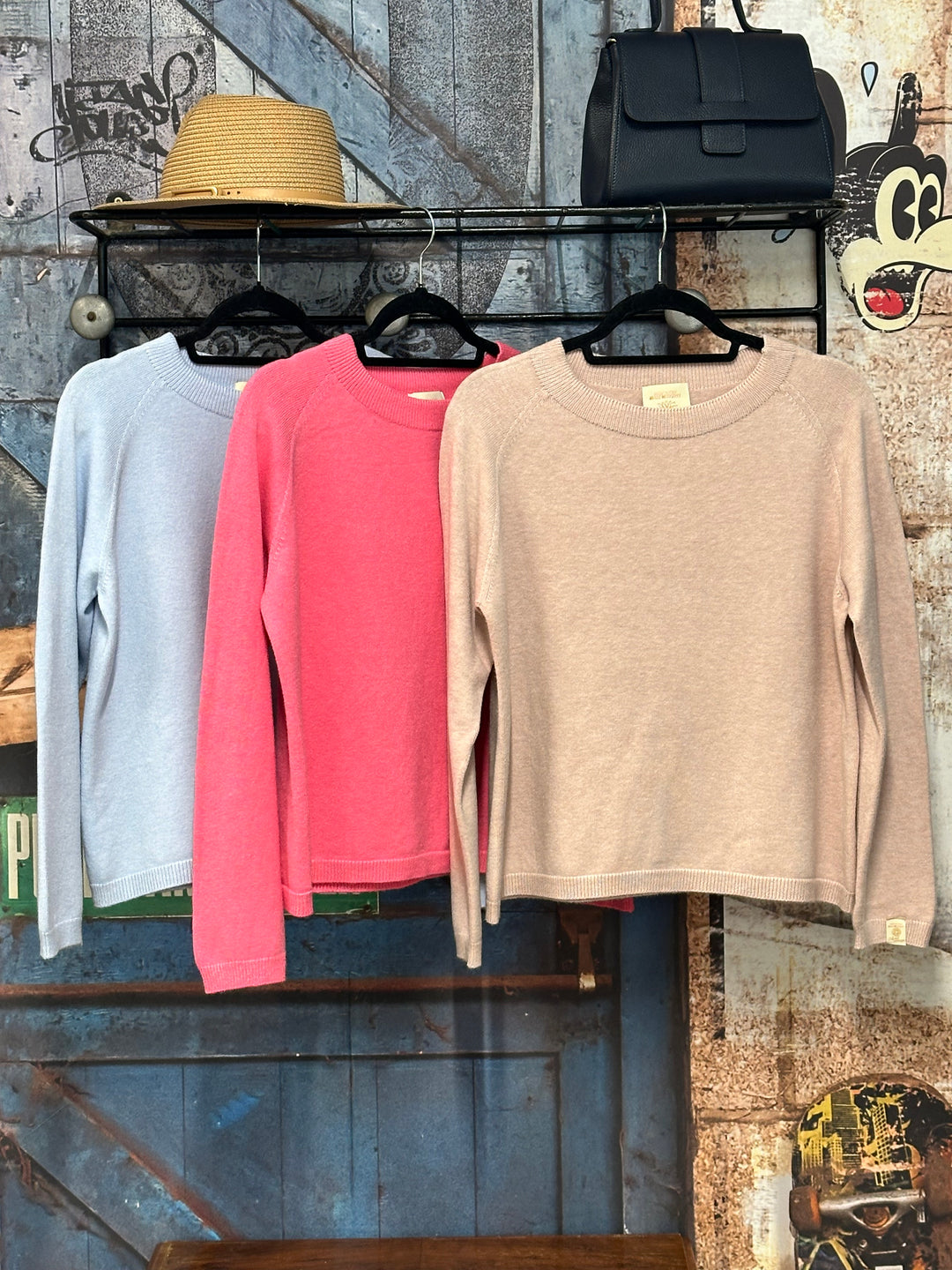 Petit pull court uni col rond (34/36) MADE IN ITALY